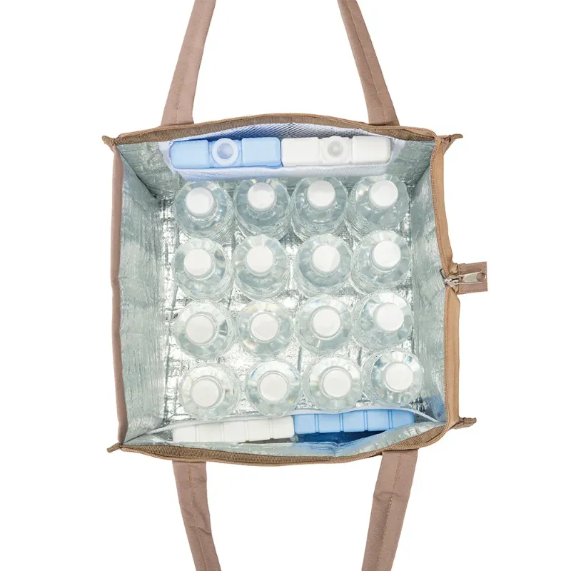 コールマン 保冷バッグ L（20L）／収納例