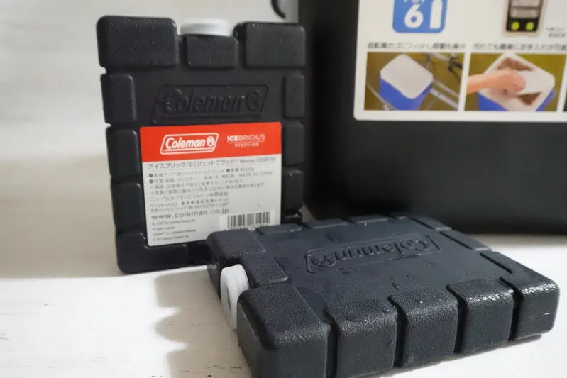 アイスブリック/Sは、テイク9に合わせやすい保冷剤