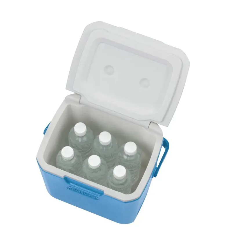 コールマン テイク9に500mlペットボトルを縦に6本収納した状態