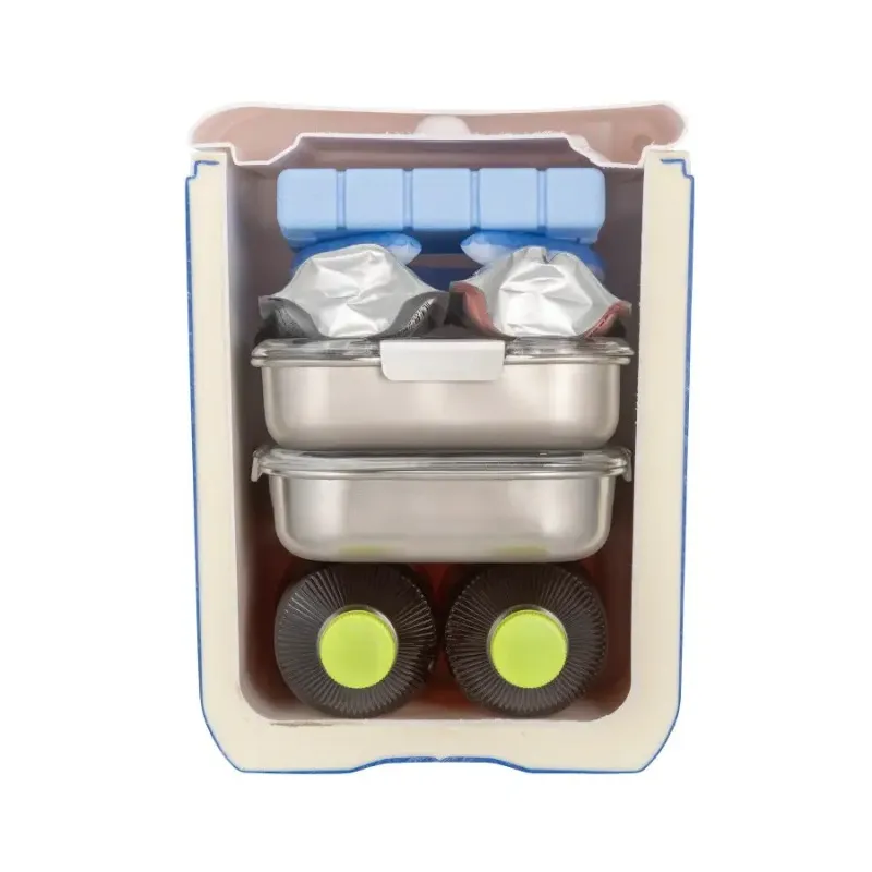 コールマン テイク9の断面でペットボトル・弁当・保冷剤を収納した使用例