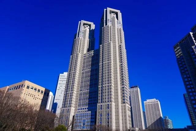 東京都庁が写っている画像